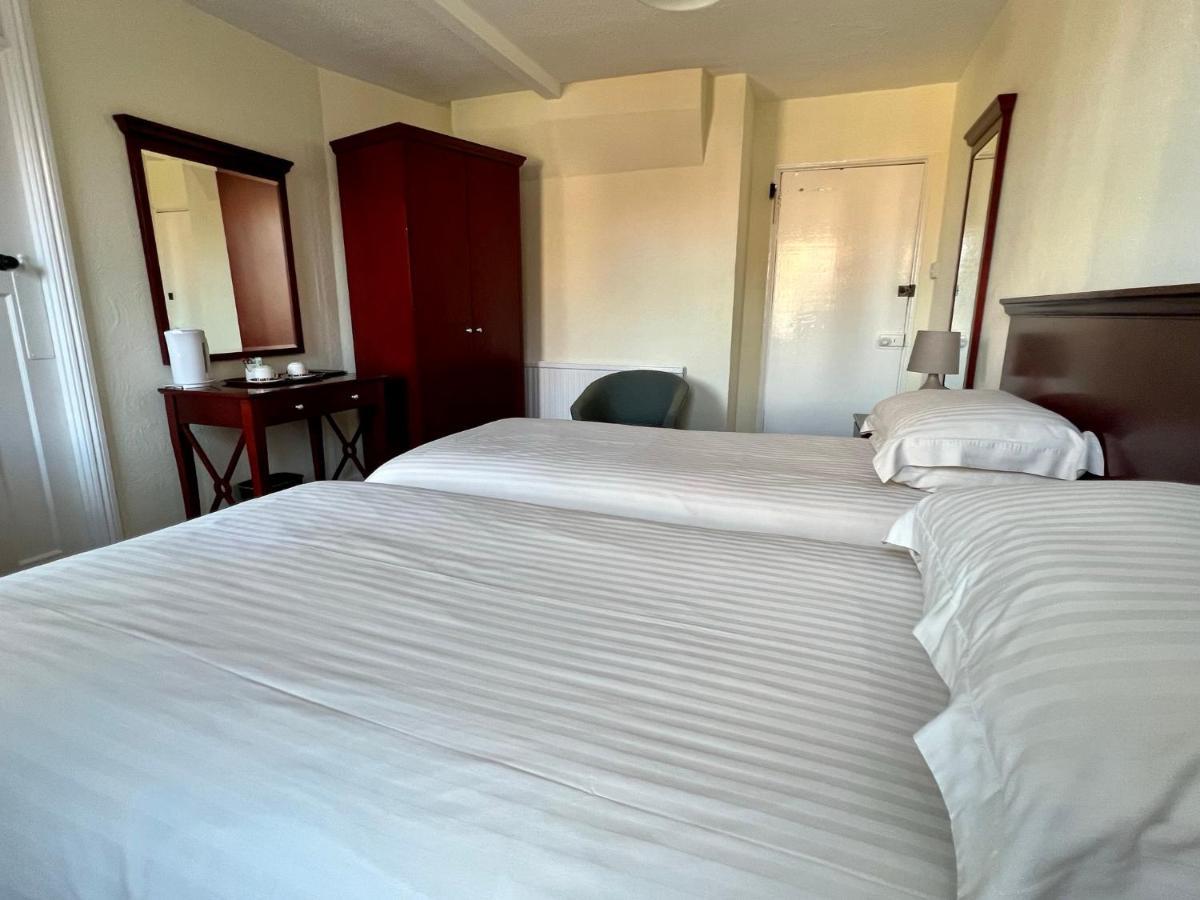 Calverts Hotel - Newport, Isle Of Wight Esterno foto